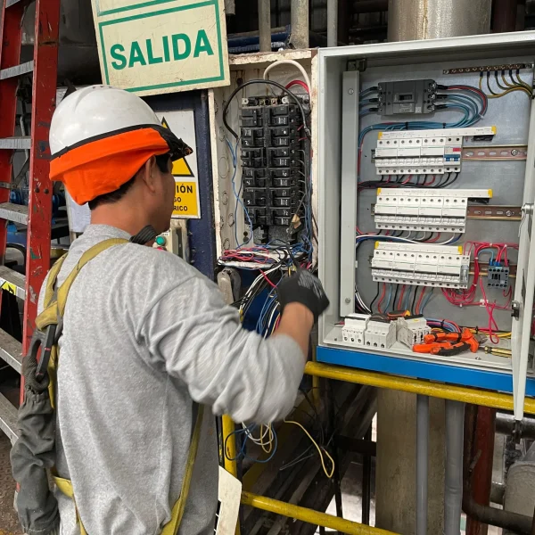 TABLERO DE DISTRIBUCIÓN